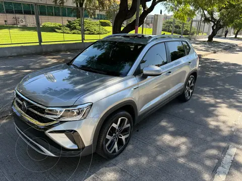Volkswagen Taos Highline Aut usado (2024) color Gris Indy financiado en cuotas(anticipo $11.999.999 cuotas desde $399.999)