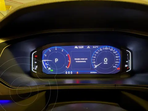 foto Volkswagen Taos Highline Aut usado (2023) color Azul precio u$s27.000