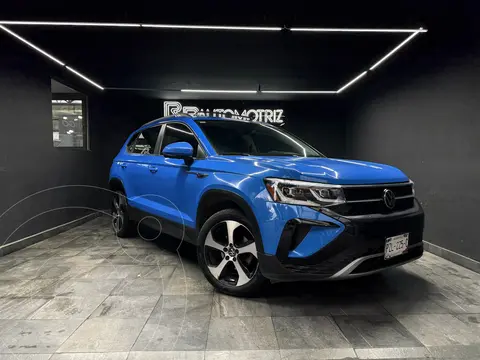 Volkswagen Taos Highline usado (2021) color Azul precio $415,000