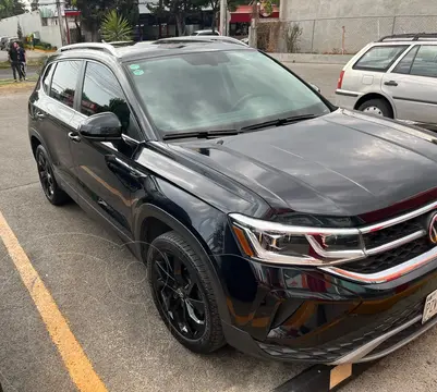 Volkswagen Taos Highline usado (2023) color Negro precio $435,000
