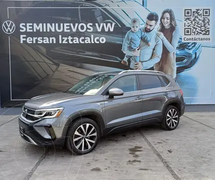 Volkswagen Taos Highline usado (2022) color Gris Platino precio $434,999