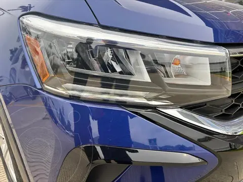 Volkswagen Taos Comfortline Plus usado (2024) color Azul financiado en mensualidades(enganche $101,178 mensualidades desde $12,307)