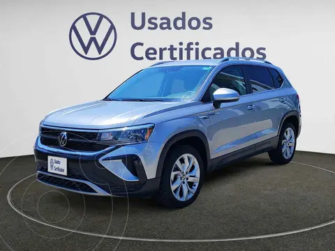 Volkswagen Taos Comfortline Plus usado (2024) color Plata financiado en mensualidades(enganche $133,498 mensualidades desde $10,213)