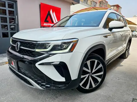 Volkswagen Taos Highline usado (2021) color Blanco precio $419,000