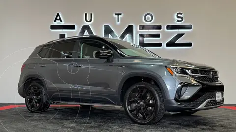 Volkswagen Taos Highline usado (2023) color Gris Oscuro precio $449,000