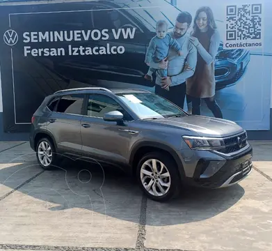 Volkswagen Taos Comfortline usado (2024) color Plata precio $524,999