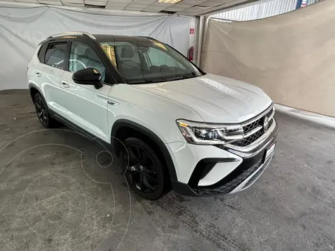 Volkswagen Taos Highline usado (2023) color Blanco precio $439,800