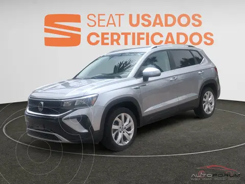 Volkswagen Taos Comfortline Plus usado (2024) color Plata precio $499,900