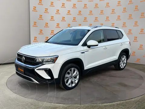 Volkswagen Taos Comfortline usado (2021) color Blanco precio $377,000