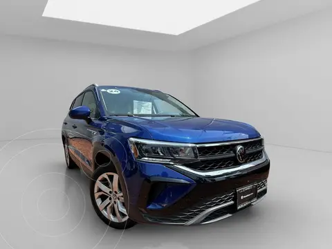 Volkswagen Taos Comfortline Plus usado (2024) color Azul precio $450,000