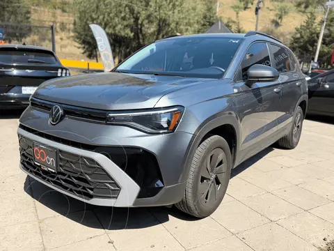 Volkswagen Taos Trendline usado (2026) color VWAGRIS PLATINO METALICO financiado en mensualidades(enganche $109,000 mensualidades desde $8,335)