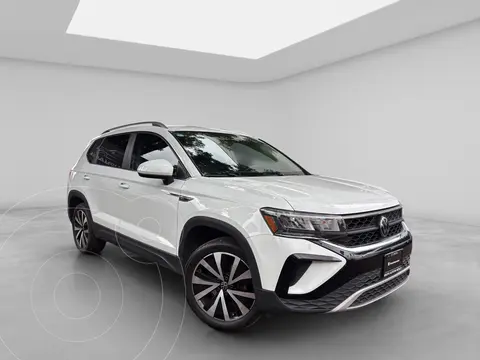 Volkswagen Taos Comfortline usado (2023) color Blanco precio $410,000