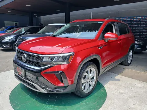 Volkswagen Taos Comfortline usado (2021) color Rojo precio $360,000