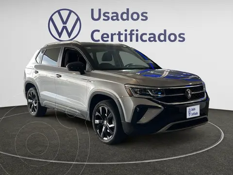 foto Volkswagen Taos Highline usado (2023) color PLATA PIRITA precio $529,900