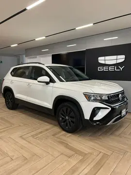 Volkswagen Taos Trendline usado (2021) color Blanco precio $370,000