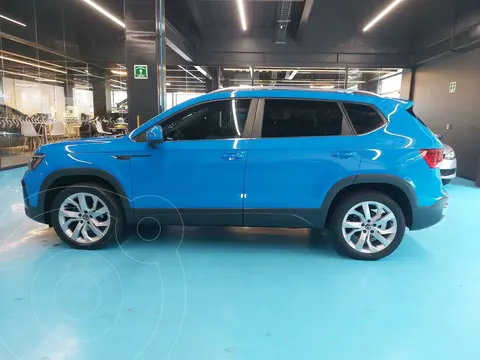 Volkswagen Taos Comfortline usado (2021) color Azul precio $459,900