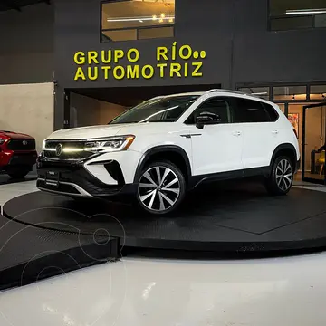 Volkswagen Taos Highline usado (2021) color Blanco precio $419,000