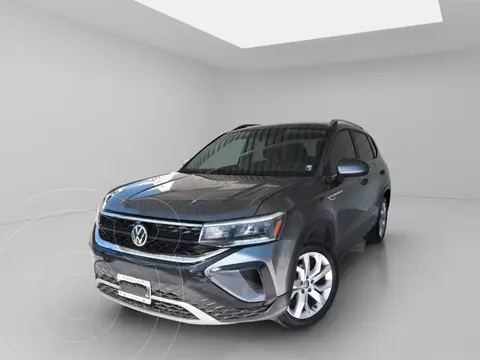 Volkswagen Taos Comfortline usado (2021) color Gris precio $368,900