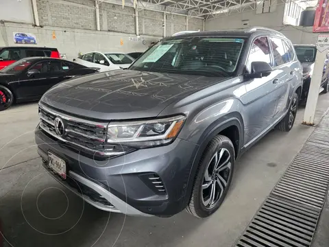 Volkswagen Teramont Highline usado (2021) color Gris precio $585,900