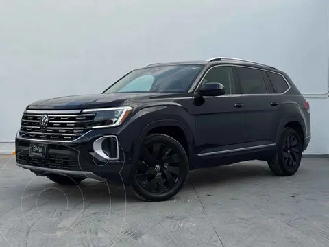 Volkswagen Teramont Highline usado (2024) color Negro financiado en mensualidades(enganche $202,180 mensualidades desde $19,945)