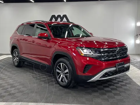 Volkswagen Teramont Trendline usado (2023) color Rojo precio $746,999
