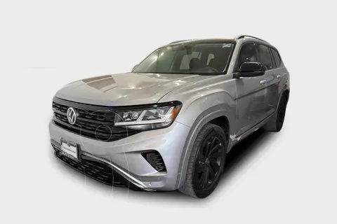 Volkswagen Teramont Comfortline usado (2021) color Plata financiado en mensualidades(enganche $148,500 mensualidades desde $14,649)