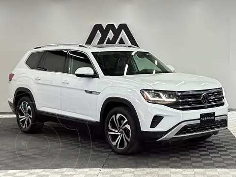 Volkswagen Teramont Highline usado (2022) color Negro precio $669,999