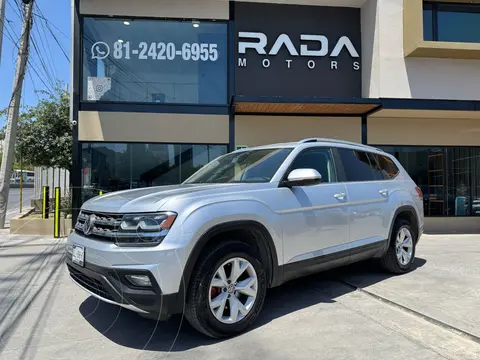 Volkswagen Teramont Comfortline usado (2019) color Gris precio $399,000