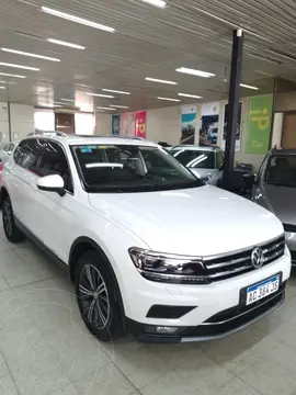 Volkswagen Tiguan Allspace 2.0 Highline Aut usado (2018) color Blanco precio $41.000.000