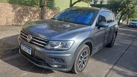 Volkswagen Tiguan Allspace 250 TSi DSG usado (2020) color Gris precio $39.000.000
