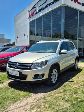 Volkswagen Tiguan TIGUAN 2.0 TSI ELEGANCE       L/12 usado (2013) color Gris precio u$s16.500
