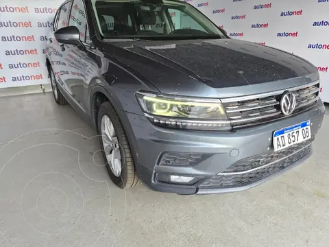 Volkswagen Tiguan TIGUAN ALLSPACE 2.0TDI HIGHLINE AT usado (2019) color Gris precio $35.900.000