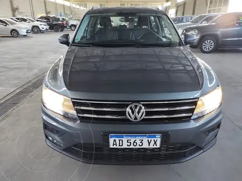 Volkswagen Tiguan TIGUAN ALLSPACE 1.4T TRENDLINE AUT usado (2019) color Gris Oscuro precio $10.000.000