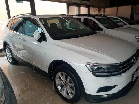 Volkswagen Tiguan Allspace 2.0 Comfortline Aut usado (2018) color Blanco precio $33.000.000