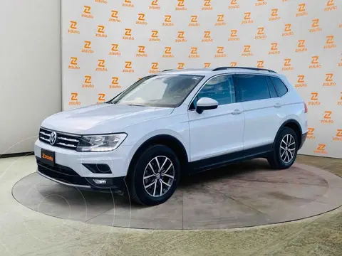 Volkswagen Tiguan Comfortline 7 Asientos Tela usado (2018) color Blanco financiado en mensualidades(enganche $107,354 mensualidades desde $6,334)
