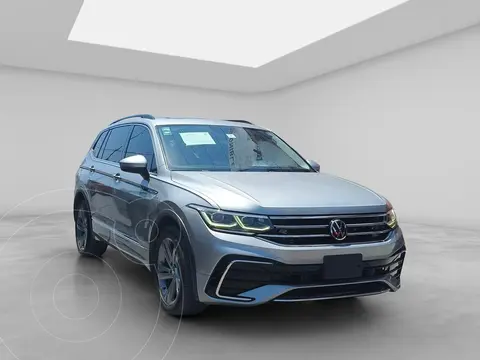 Volkswagen Tiguan 1.4L R-Line usado (2022) color plateado precio $486,900