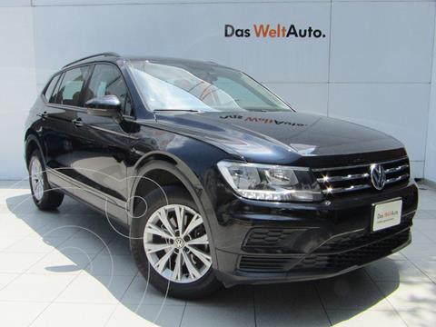 foto Volkswagen Tiguan Trendline Plus usado (2020) color Negro Profundo precio $415,000