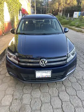 Volkswagen Tiguan Sport & Style 1.4 usado (2016) color Azul Noche precio $235,000