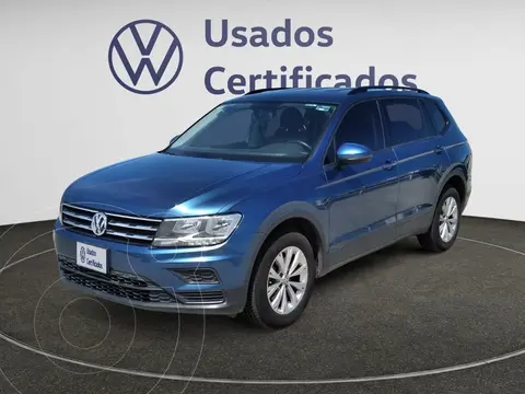 Volkswagen Tiguan Trendline Plus usado (2020) color Azul financiado en mensualidades(enganche $100,798 mensualidades desde $7,711)