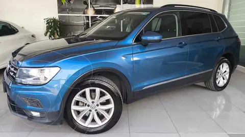 Volkswagen Tiguan Comfortline 3era Fila usado (2021) color Azul precio $470,000