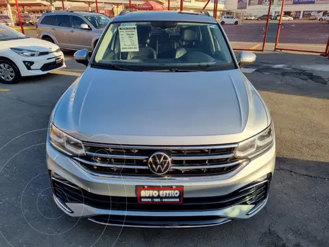 Volkswagen Tiguan 1.4L R-Line usado (2022) color Plata precio $570,000