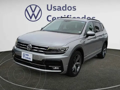 Volkswagen Tiguan R-Line usado (2020) color Plata financiado en mensualidades(enganche $98,345 mensualidades desde $7,524)