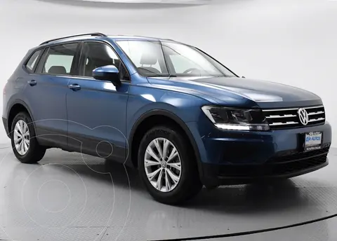 Volkswagen Tiguan Trendline Plus usado (2019) color Azul Marino precio $445,000