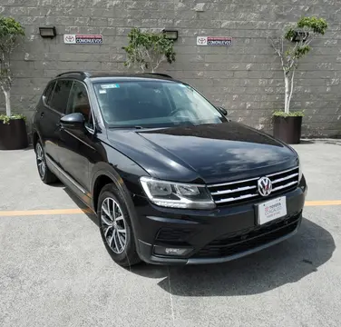 Volkswagen Tiguan Comfortline usado (2018) color Negro precio $375,000
