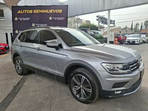 Volkswagen Tiguan Comfortline 5 Asientos Piel usado (2020) color Gris Platino financiado en mensualidades(enganche $67,000 mensualidades desde $9,405)