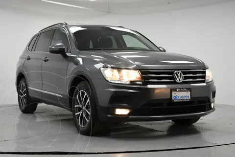 Volkswagen Tiguan Comfortline usado (2018) color Gris Oscuro financiado en mensualidades(enganche $106,750 mensualidades desde $6,352)