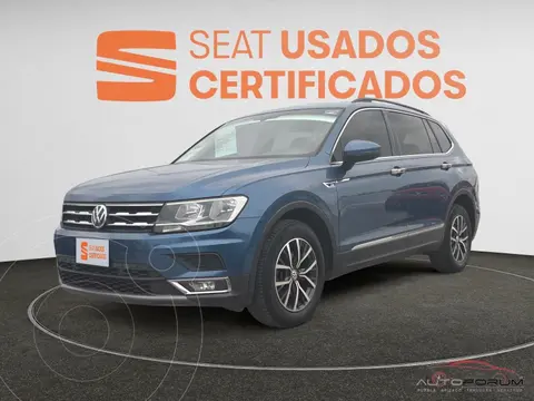 Volkswagen Tiguan Comfortline 5 Asientos Piel usado (2018) color Azul precio $319,000