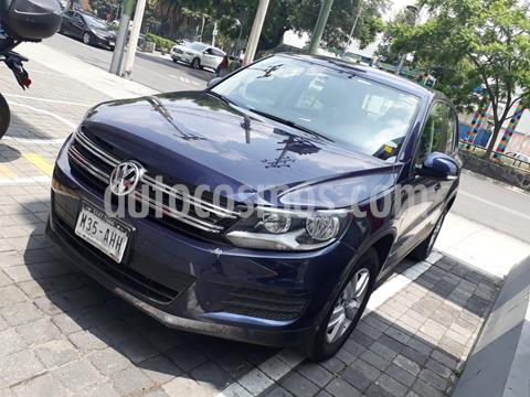 foto Volkswagen Tiguan Tiptronic usado (2016) color Azul precio $215,000