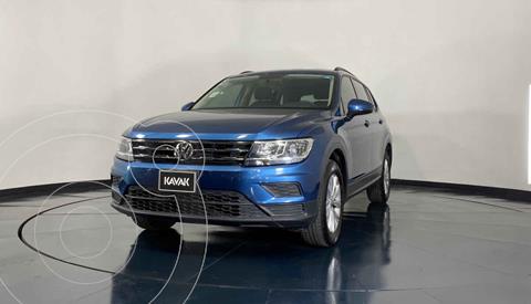 foto Volkswagen Tiguan Trendline Plus usado (2020) color Azul precio $467,999