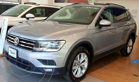 foto Volkswagen Tiguan Comfortline 5 Asientos financiado en mensualidades enganche $16,100 mensualidades desde $16,100
